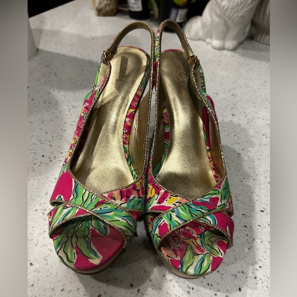 Lilly Pulitzer Shoes - Lilly Pulitzer Golden wedges SZ 9M